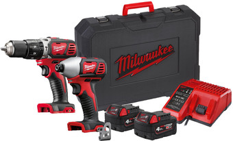 Milwaukee M18 BPP2C-402C 4933443552 (шуруповерт, винтоверт, 2 АКБ, кейс)